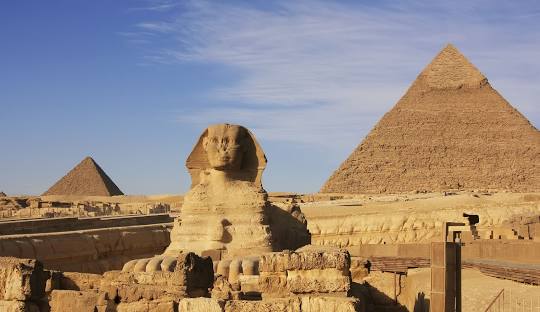 تعرف على شركة خطوة ذكية – رفيقك الموثوق نحو الدراسة في الخارج